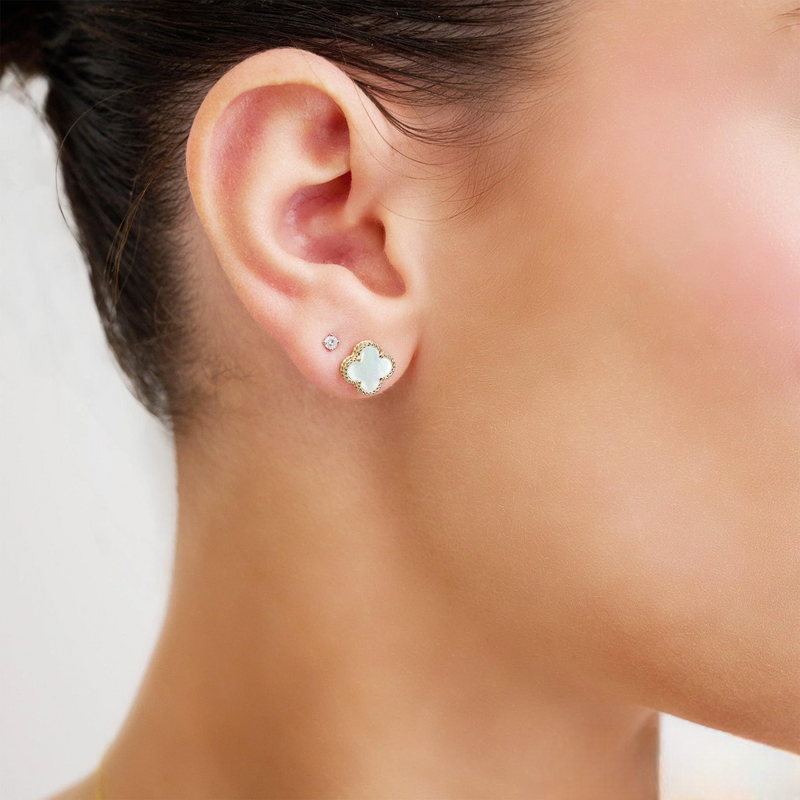 Le Charmant Clover Earrings
